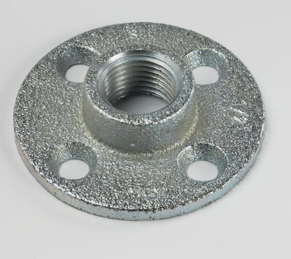 MBMFF125 MALLEABLE FLOOR FLANGE ZINC 1-1/4